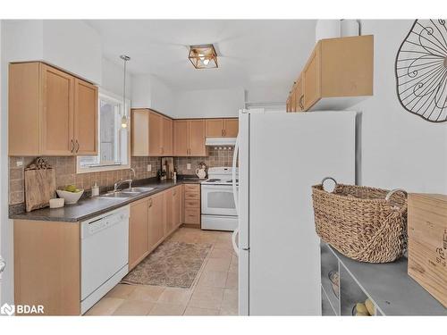 1289 Lowrie Street, Innisfil, ON - Indoor Photo Showing Kitchen With Double Sink