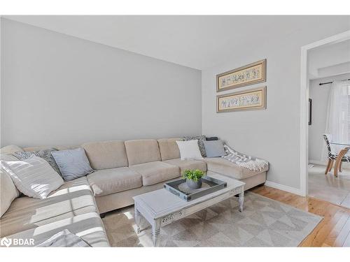 1289 Lowrie Street, Innisfil, ON - Indoor Photo Showing Living Room