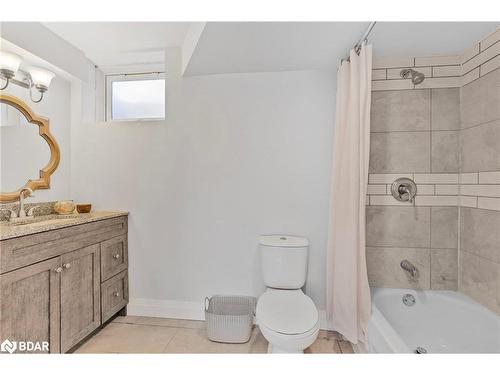 1289 Lowrie Street, Innisfil, ON - Indoor Photo Showing Bathroom