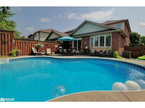 1205 Barnswallow Court, Peel, ON - Outdoor With In Ground Pool