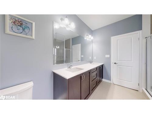 10 Fruitvale Circle, Brampton, ON - Indoor Photo Showing Bathroom