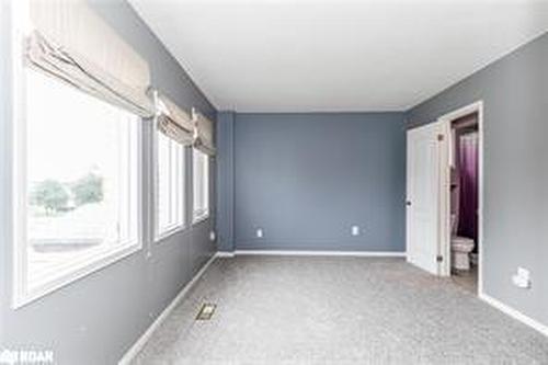 43 Laidlaw Drive, Barrie, ON - Indoor Photo Showing Other Room