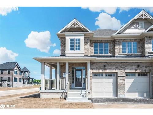 184 Durham Avenue, Barrie, ON - Outdoor With Facade