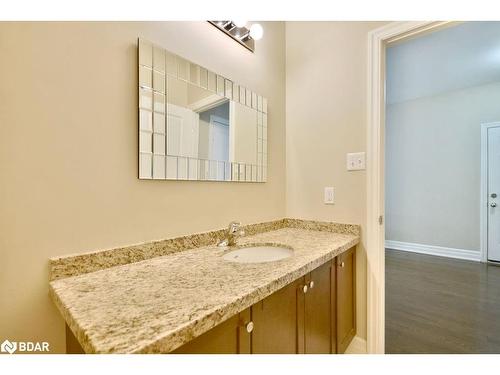 1388 Sheldon Street, Innisfil, ON - Indoor Photo Showing Bathroom