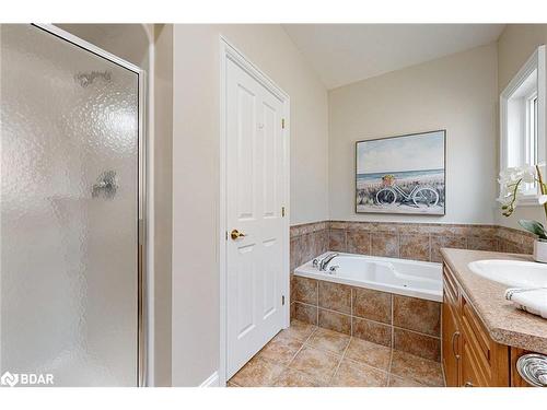 28 Pine Court, Port Perry, ON - Indoor Photo Showing Bathroom