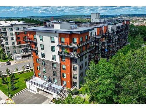 616-302 Essa Road Road, Barrie, ON - Outdoor With Balcony