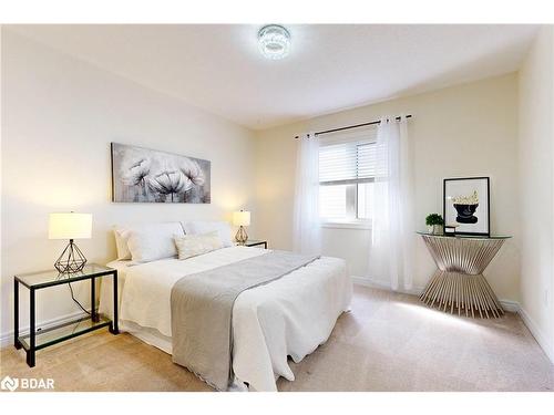 269 Bruce Cameron Drive Drive, Bowmanville, ON - Indoor Photo Showing Bedroom