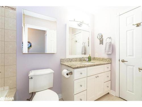 187 Sproule Drive, Barrie, ON - Indoor Photo Showing Bathroom