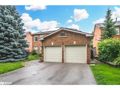 36 Falling Brook Drive, Barrie, ON 