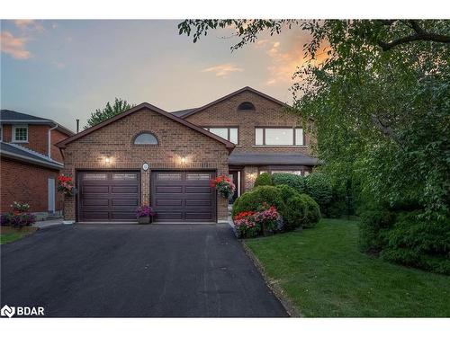 12 Lincoln Place, Unionville, ON - Outdoor With Facade