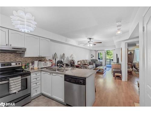 112-50 Mulligan Lane, Wasaga Beach, ON - Indoor Photo Showing Kitchen With Double Sink