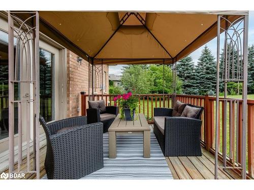 31 Vanderpost Crescent, Essa, ON - Outdoor With Deck Patio Veranda With Exterior