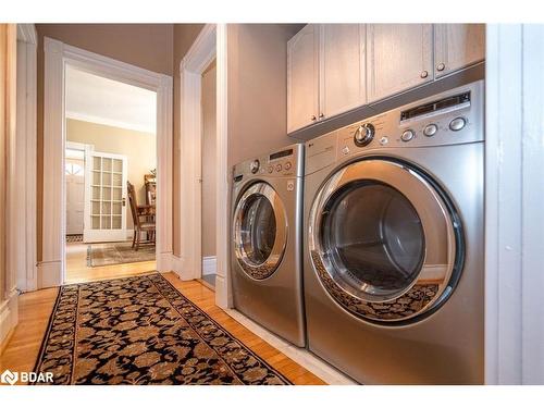 102 Wellington Street E, Alliston, ON - Indoor Photo Showing Laundry Room