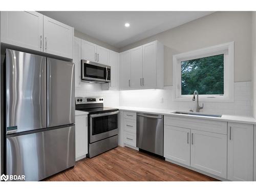 369 Mississaga Street W, Orillia, ON - Indoor Photo Showing Kitchen