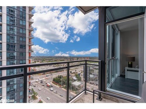 1710-75 Eglinton Avenue W, Mississauga, ON - Outdoor With Balcony