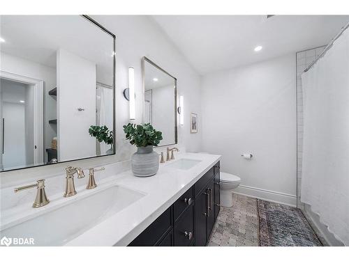 660 Mapleview Drive E, Innisfil, ON - Indoor Photo Showing Bathroom