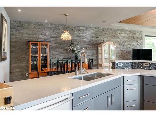 183 Cedar Island Road, Orillia, ON - Indoor Photo Showing Kitchen With Double Sink