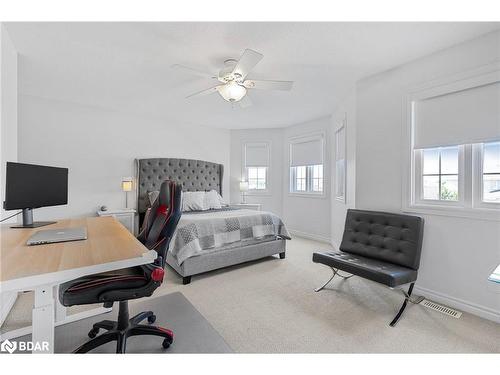 11 Black Ash Trail, Barrie, ON - Indoor Photo Showing Bedroom