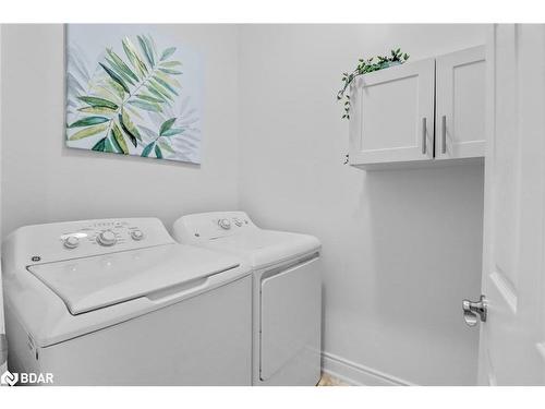 92 Lily Drive, Orillia, ON - Indoor Photo Showing Laundry Room