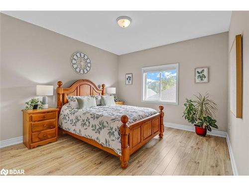 92 Lily Drive, Orillia, ON - Indoor Photo Showing Bedroom