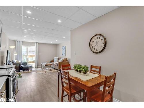 92 Lily Drive, Orillia, ON - Indoor Photo Showing Dining Room