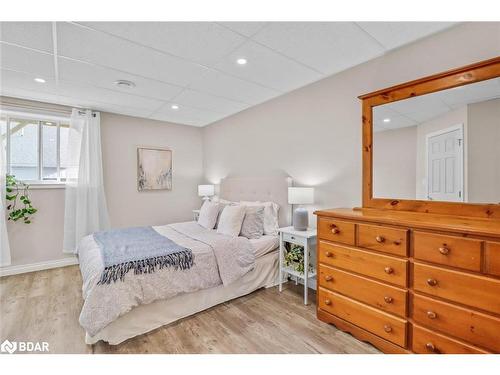 92 Lily Drive, Orillia, ON - Indoor Photo Showing Bedroom