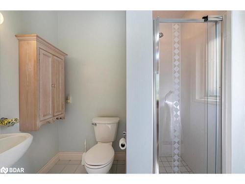 1373 Maple Road, Innisfil, ON - Indoor Photo Showing Bathroom