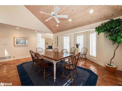 1373 Maple Road, Innisfil, ON - Indoor Photo Showing Dining Room