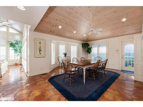 1373 Maple Road, Innisfil, ON - Indoor Photo Showing Dining Room