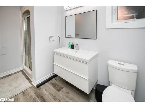 51 Gibbon Drive, Barrie, ON - Indoor Photo Showing Bathroom