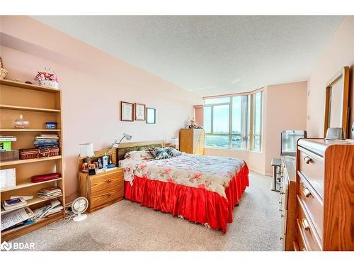 803-20 Cherrytree Drive, Brampton, ON - Indoor Photo Showing Bedroom