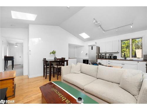 238 Robins Point Road, Victoria Harbour, ON - Indoor Photo Showing Living Room