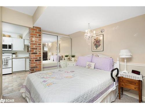 238 Robins Point Road, Victoria Harbour, ON - Indoor Photo Showing Bedroom