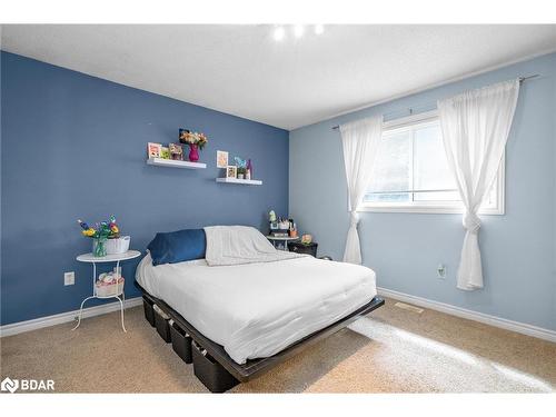 109 Ruffet Drive, Barrie, ON - Indoor Photo Showing Bedroom