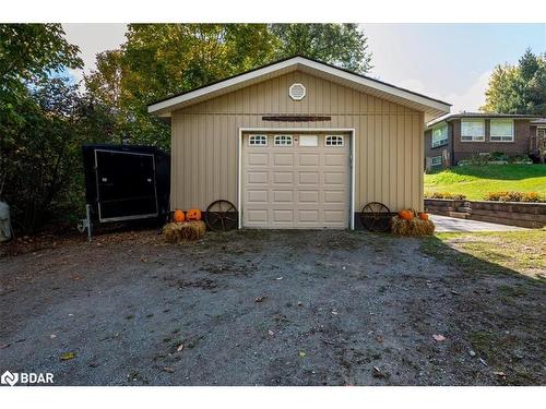 1043 Peter Street W, Oro-Medonte, ON - Outdoor