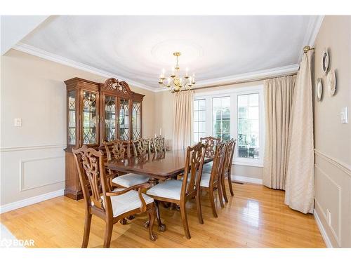 1331 Flos Road 3 E, Springwater, ON - Indoor Photo Showing Dining Room