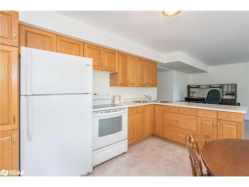 1331 Flos Road 3 E, Springwater, ON - Indoor Photo Showing Kitchen