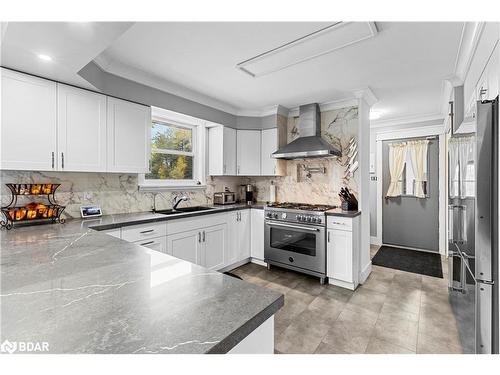 7941 10 Sideroad, Innisfil, ON - Indoor Photo Showing Kitchen With Double Sink