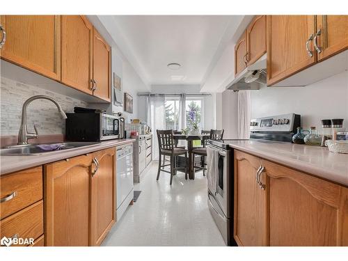 24 Michael Crescent, Barrie, ON - Indoor Photo Showing Kitchen With Double Sink