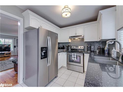 108 Thrushwood Drive, Barrie, ON - Indoor Photo Showing Kitchen With Double Sink