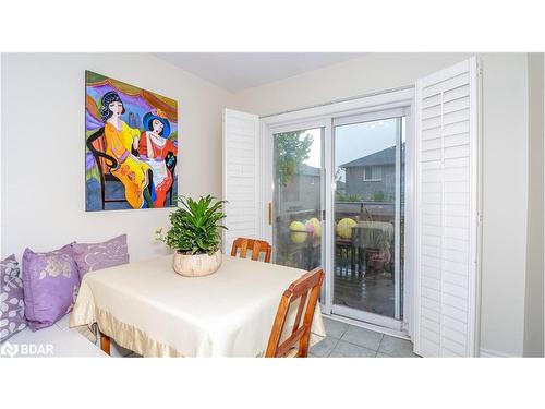 137 Dean Avenue, Barrie, ON - Indoor Photo Showing Dining Room