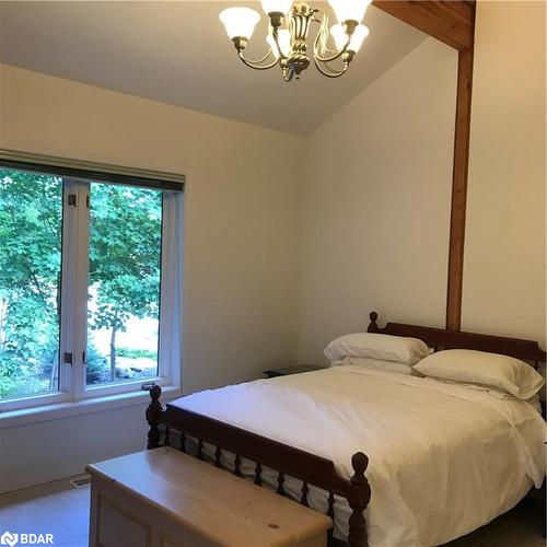 49 Glenwood Drive, Huntsville, ON - Indoor Photo Showing Bedroom