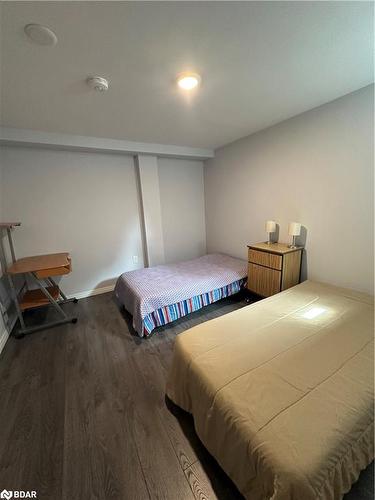 101 Steel Street, Barrie, ON - Indoor Photo Showing Bedroom