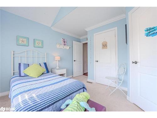 30 Birkhall Place, Barrie, ON - Indoor Photo Showing Bedroom