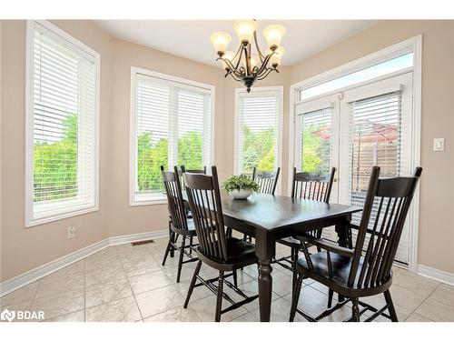 30 Birkhall Place, Barrie, ON - Indoor Photo Showing Dining Room