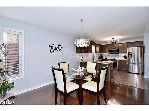 21 Old Trafford Drive, Hastings, ON - Indoor Photo Showing Dining Room