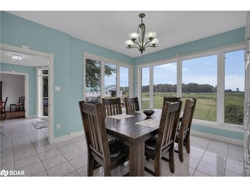 433143 4 Line, Amaranth, ON - Indoor Photo Showing Dining Room