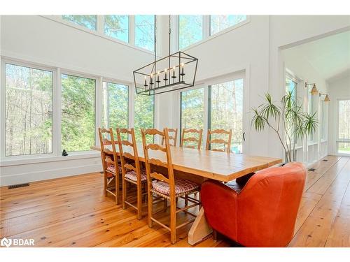 2072 Wilkinson Street, Innisfil, ON - Indoor Photo Showing Dining Room