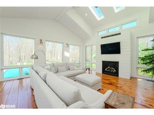 2072 Wilkinson Street, Innisfil, ON - Indoor Photo Showing Living Room With Fireplace