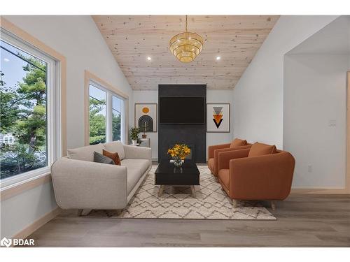 3-1148 Muldrew Lake Road, Gravenhurst, ON - Indoor Photo Showing Living Room